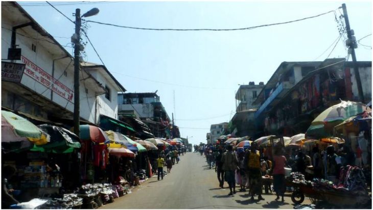 Commercial street in the center of Monrovia